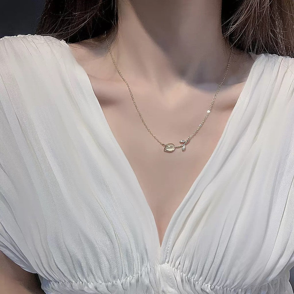 Elegant Stainless Necklace For Women Silver Gold Titanium Tulip Fashion Jewelry  Accessories Gift