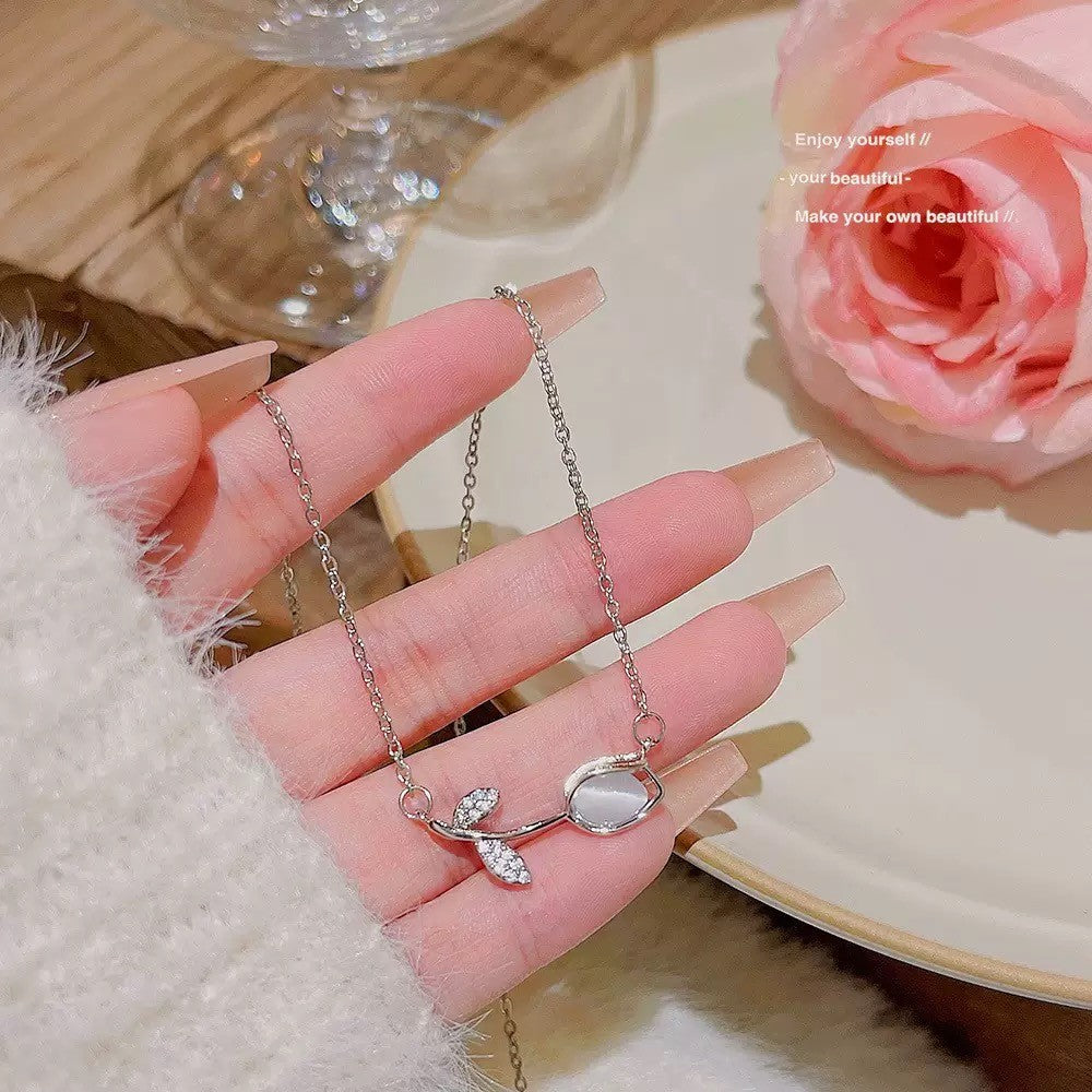 Elegant Stainless Necklace For Women Silver Gold Titanium Tulip Fashion Jewelry  Accessories Gift