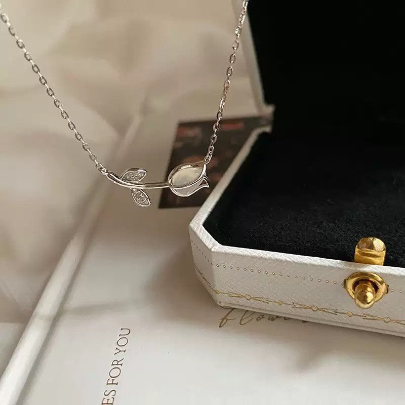 Elegant Stainless Necklace For Women Silver Gold Titanium Tulip Fashion Jewelry  Accessories Gift